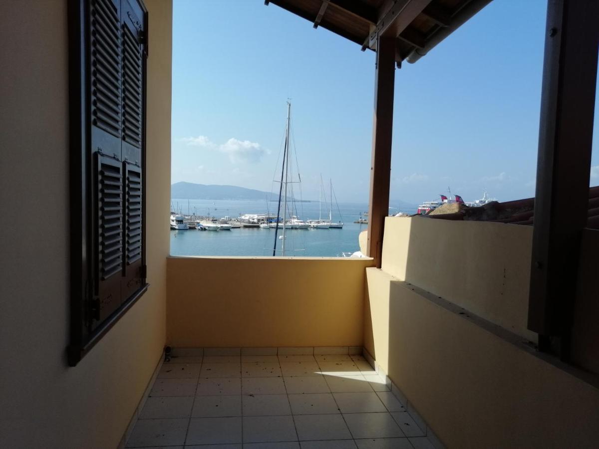 Aegina Port Apt 2-Διαμέρισμα Στο Λιμάνι Της Αίγινας 2 Exteriér fotografie